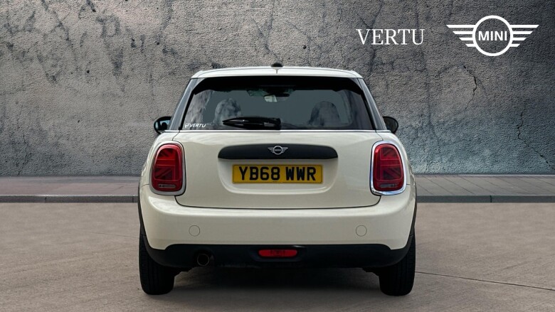 MINI Hatchback 1.5 One Classic II 5dr Petrol Hatchback